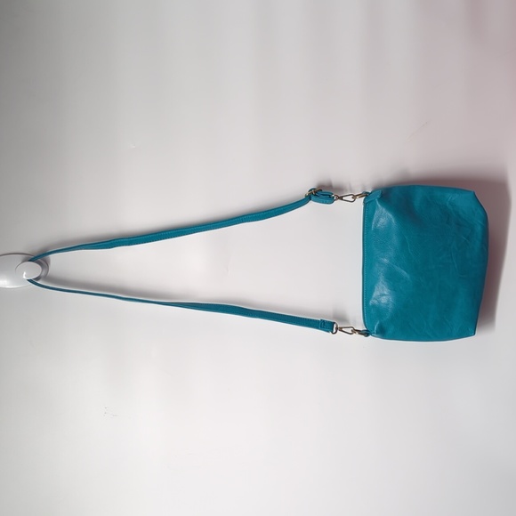 Turquoise Faux Leather Crossbody Bag - Picture 3 of 7